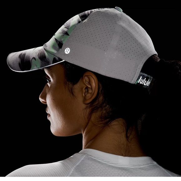 Lululemon Unisex Fast and Free Running Hat Vent - Picture 3 of 6